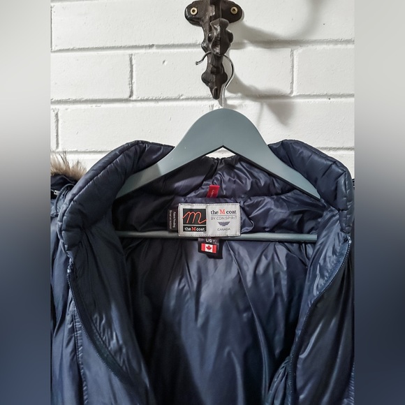 The M Coat - Maternity Down Winter Parka - sz LARGE w removable panel - Picture 5 of 10